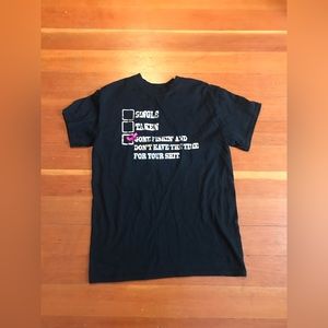 Funny dating shirt, fishing size M